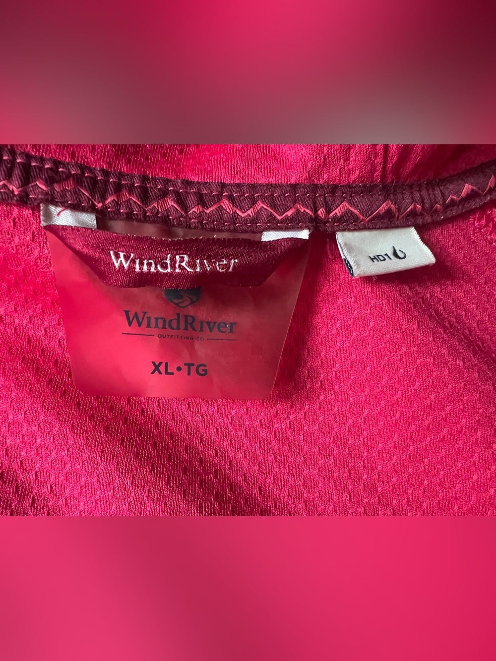 WindRiver Hooded Softshell Jacket - Raspberry Pink - Picture 5 of 7